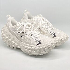 Balenciaga Bouncer Sneaker size 42/us size 9